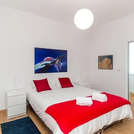 Apartment White - T2 Near *