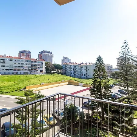 White - T2 Near Apartamento *